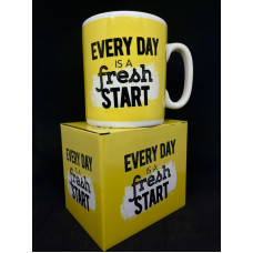 Кружка 900мл 3227 EF 702 (7027) "Every day is a fresh start"